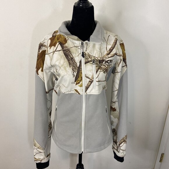 Women's Realtree Camo Bomber Jacket - Picture 1 of 8